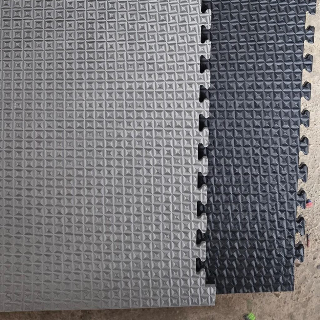 Interlocking Mats